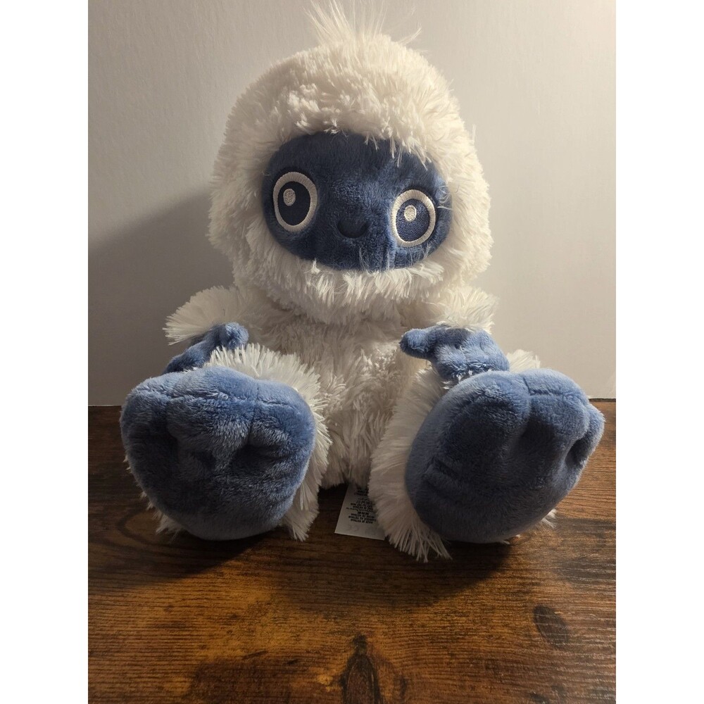 Disney Parks Expedition Everest “Big Feet” Baby Yeti 11” Plush EUC